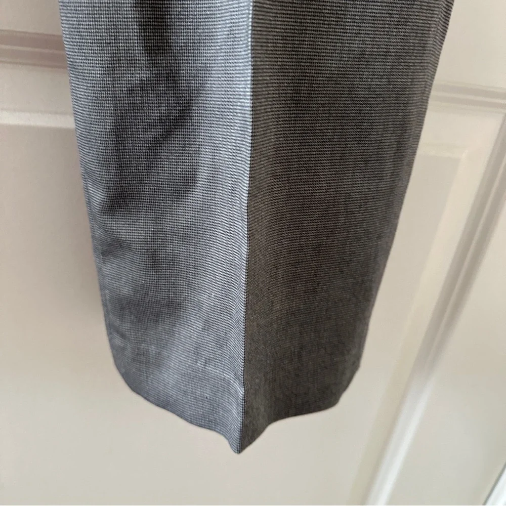 Banana Republic offering preppy pockets
